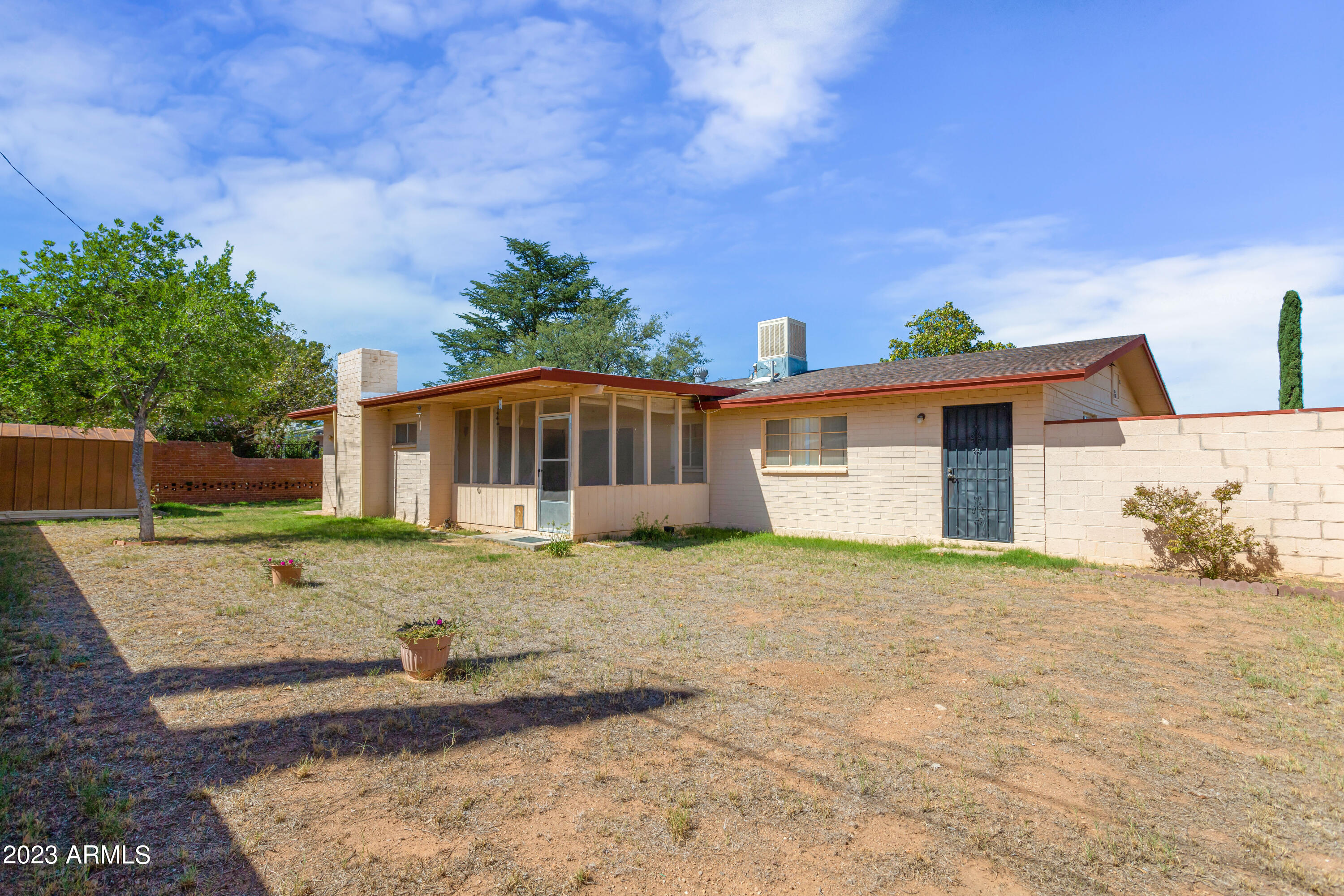VILLAGE MEADOWS - Residential