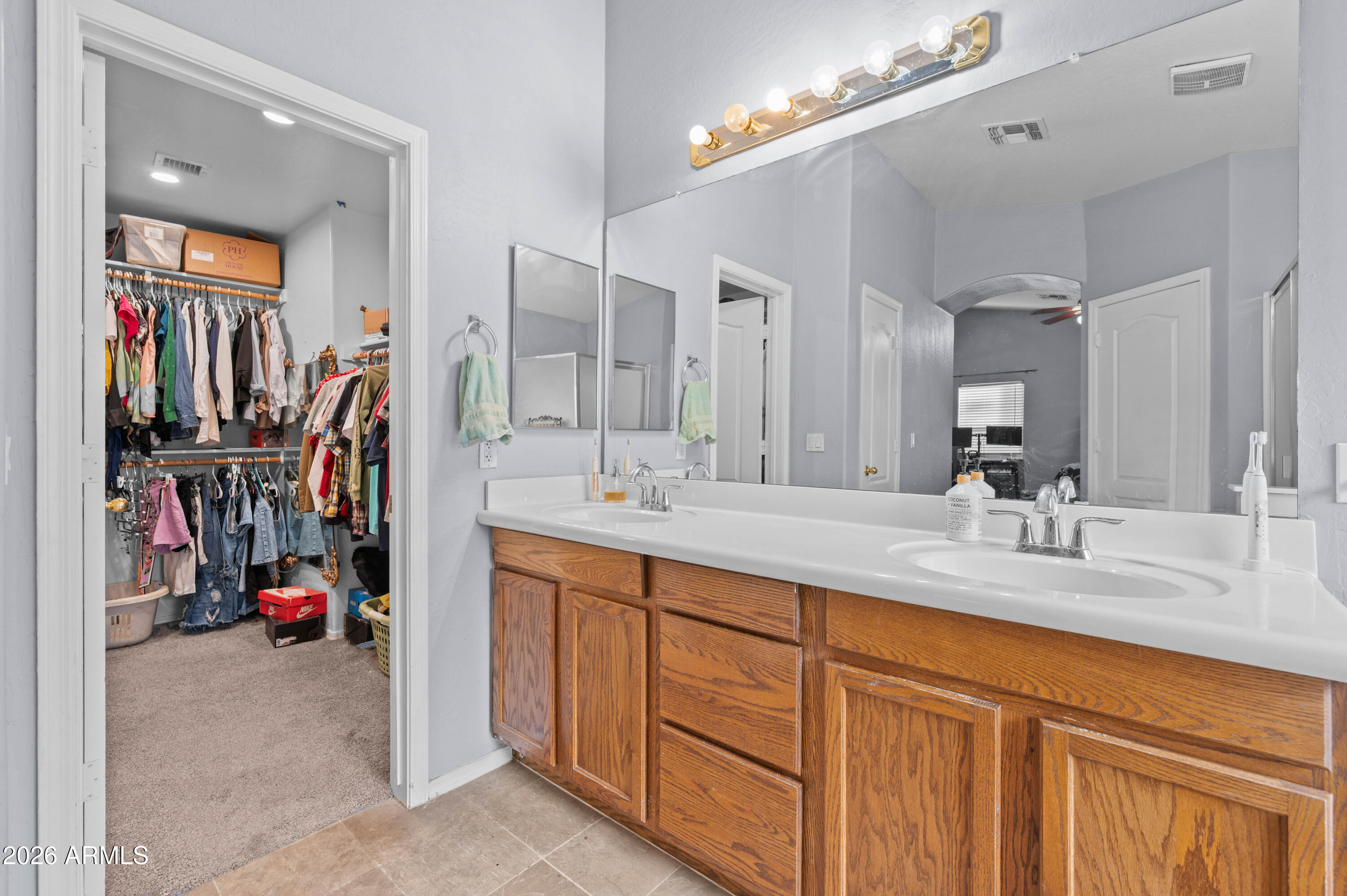 RYLAND AT HERITAGE POINT REPLAT - Residential