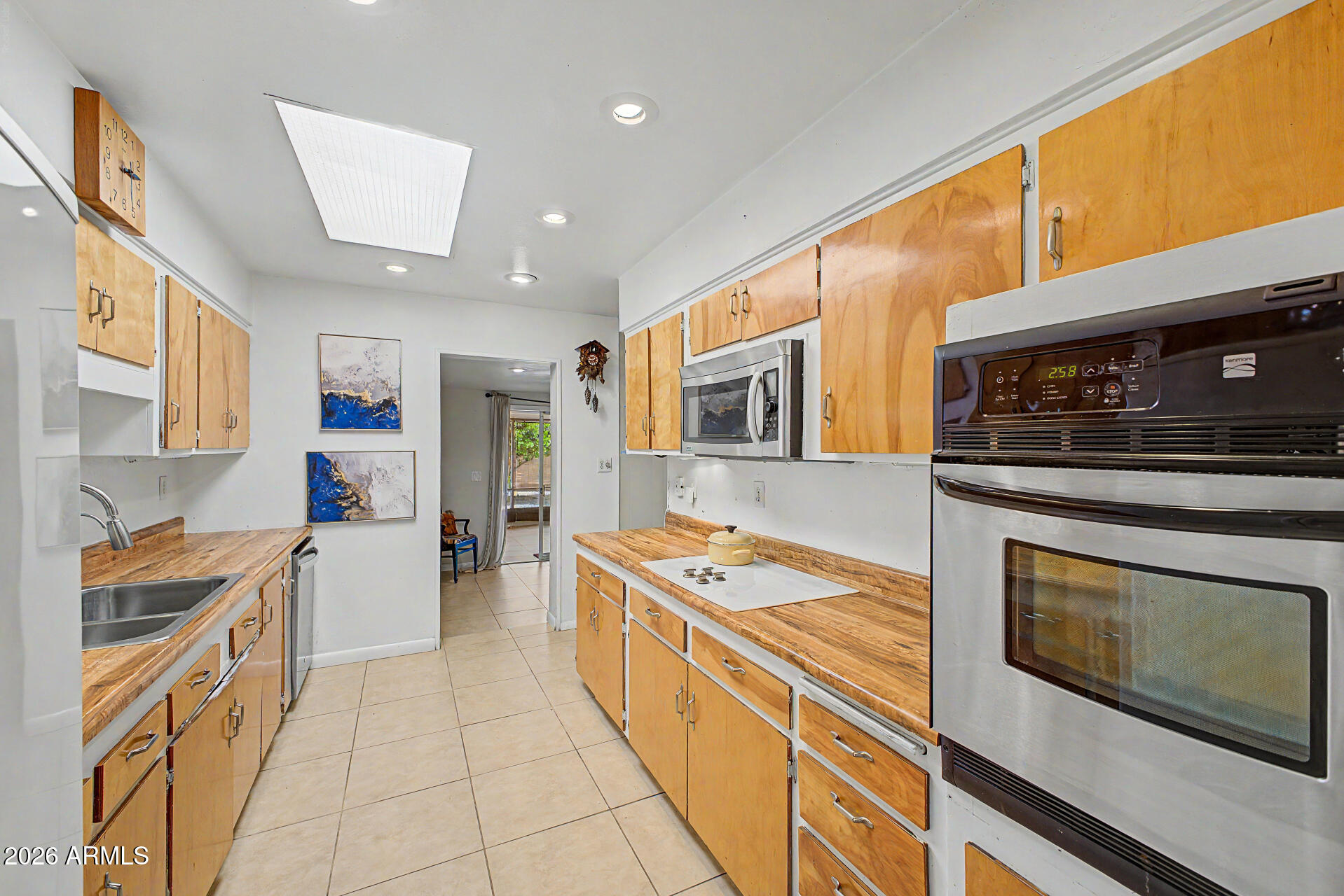 10327 W EL RANCHO Drive
