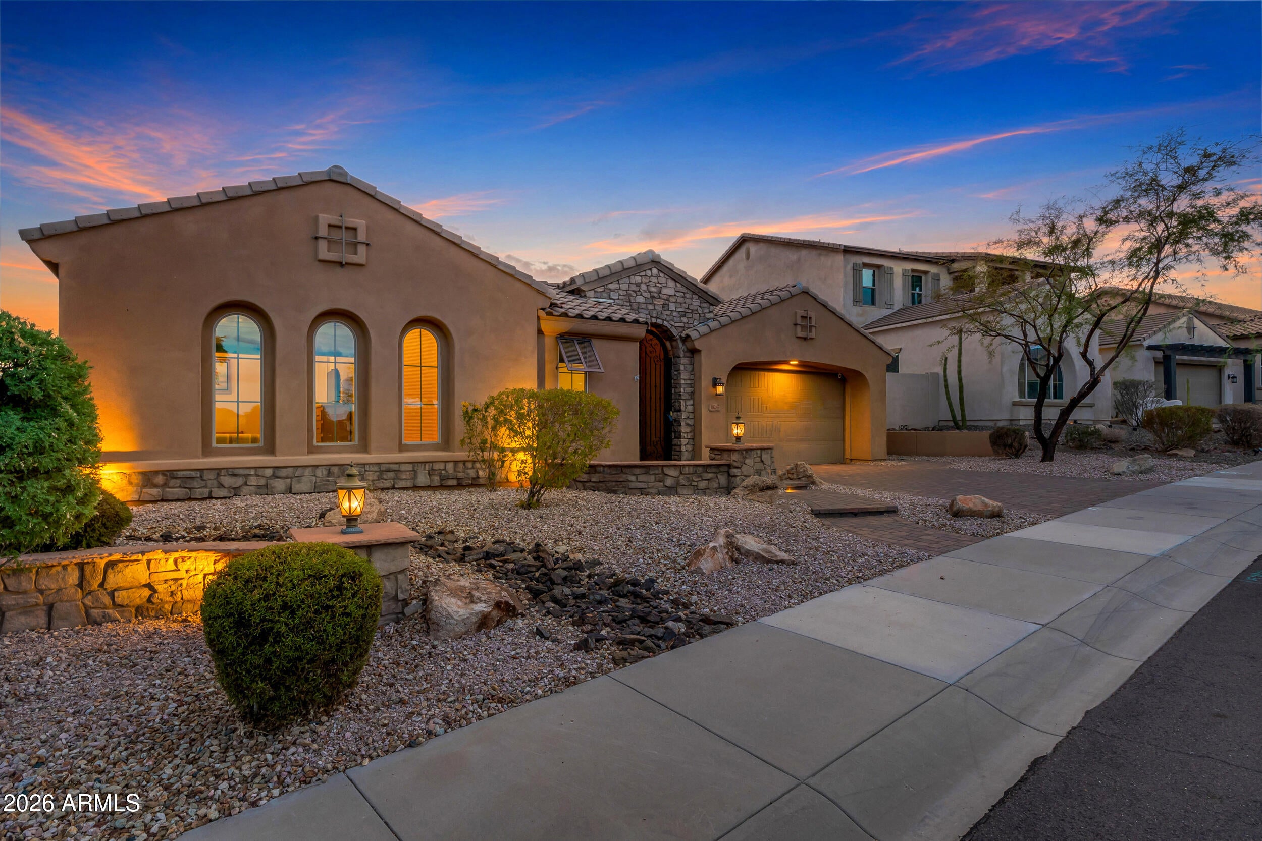 18245 W THISTLE LANDING Drive