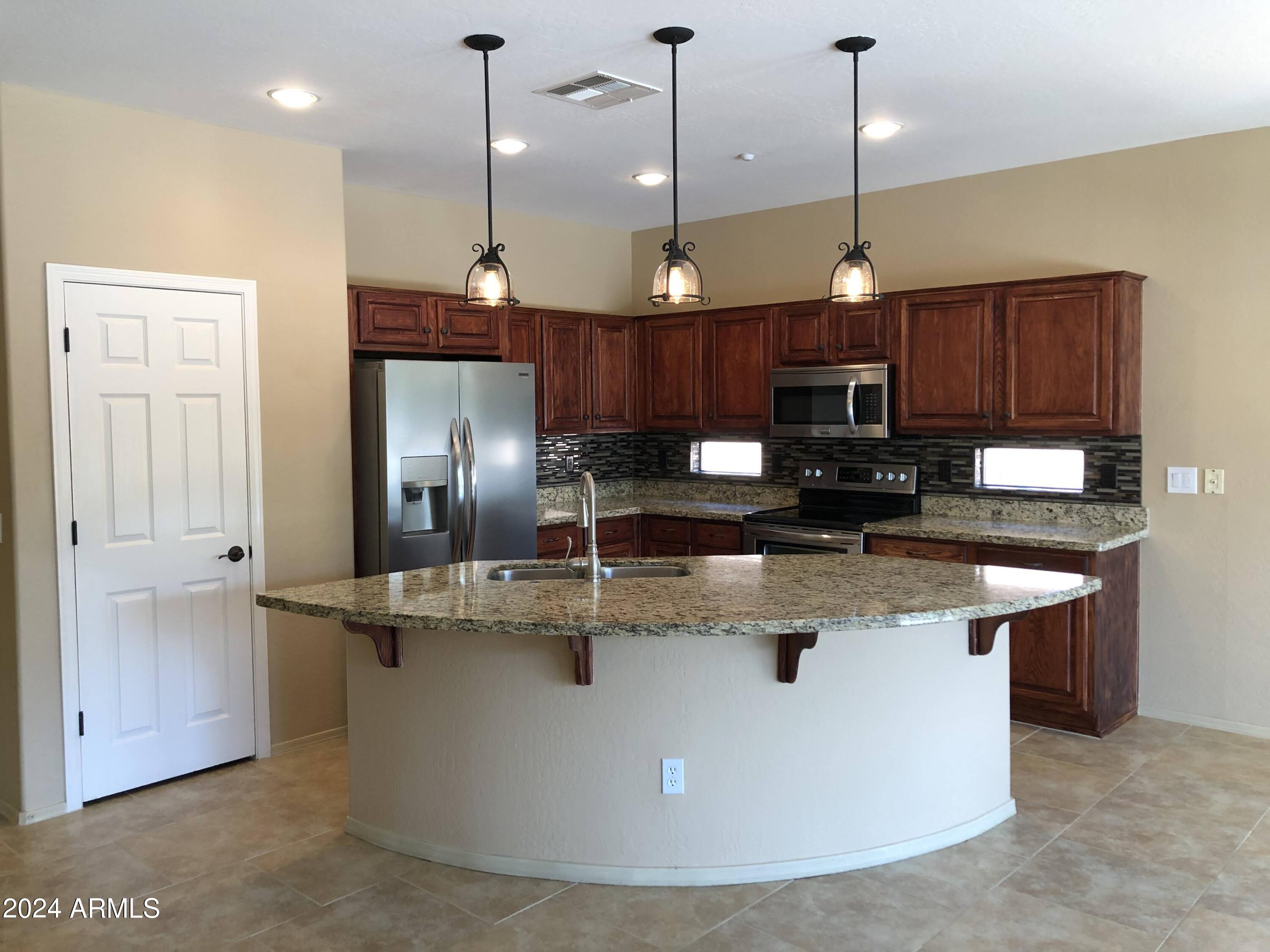 12399 W ROBERTA Lane