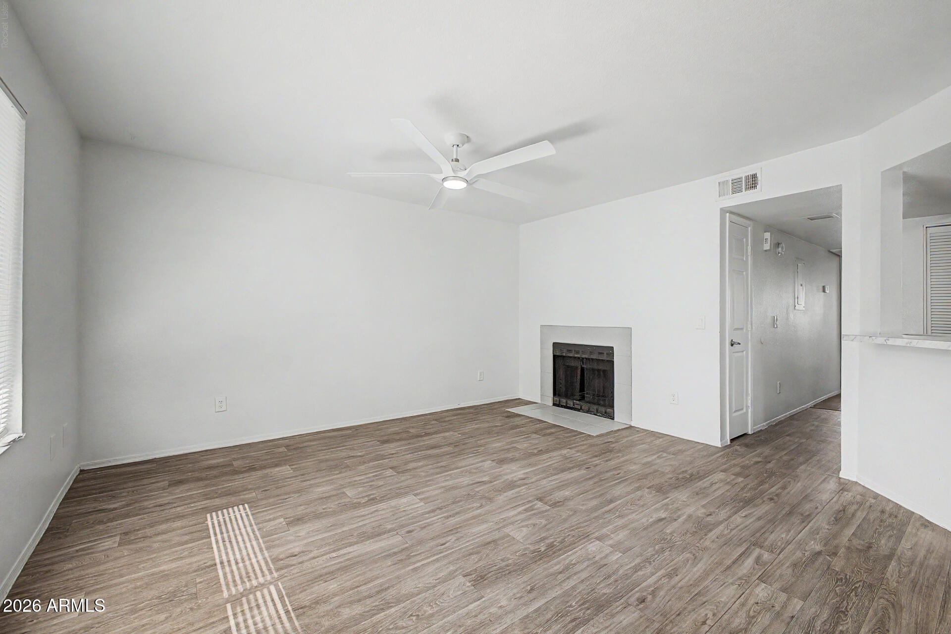 1331 W BASELINE Road 260