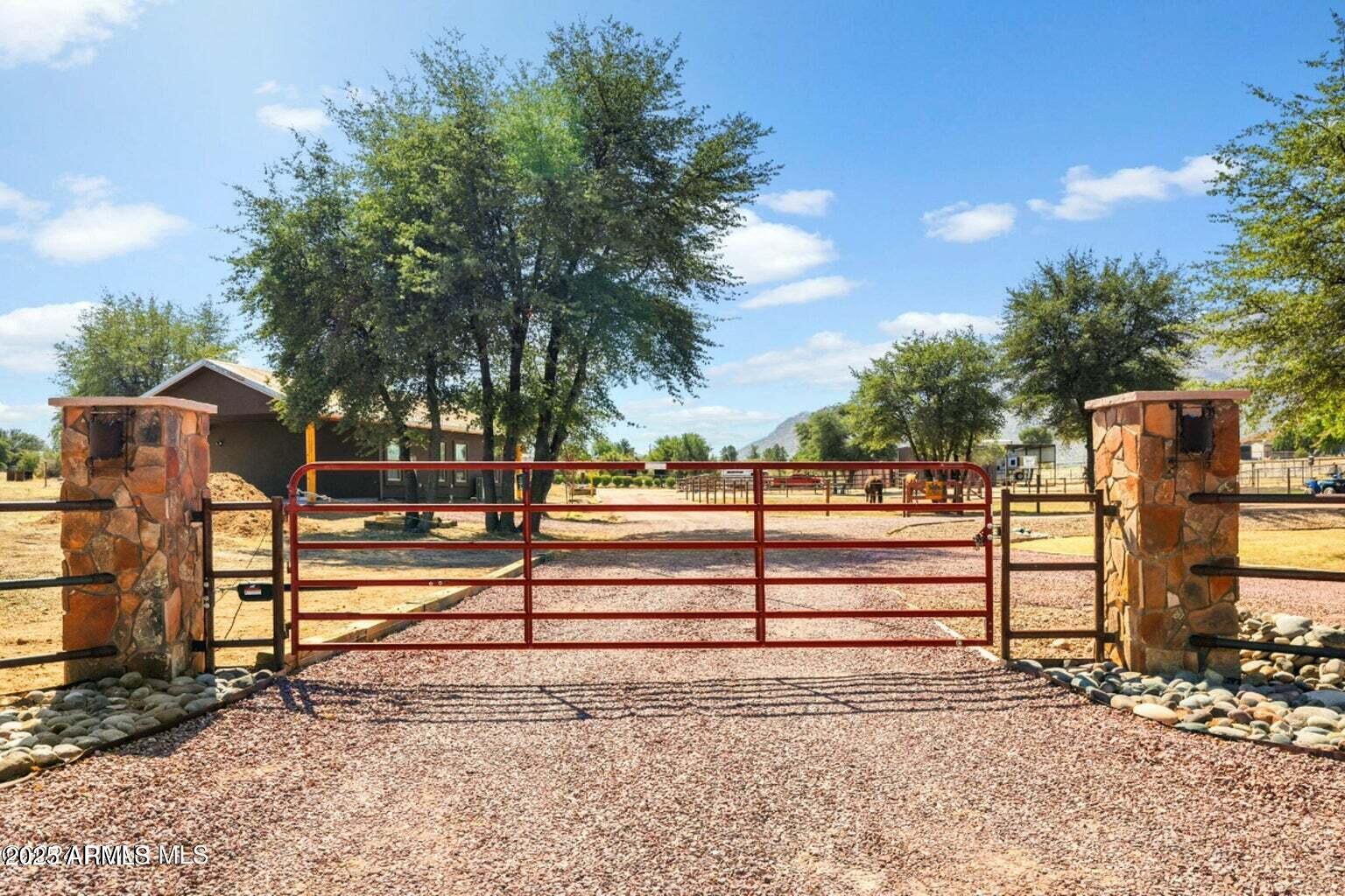 3465 W BLACKJACK RIDGE Road