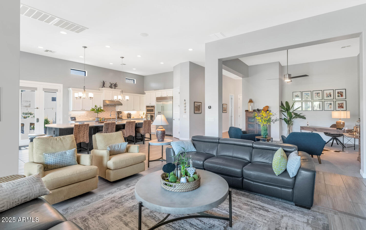 2352 N ESTATES Circle