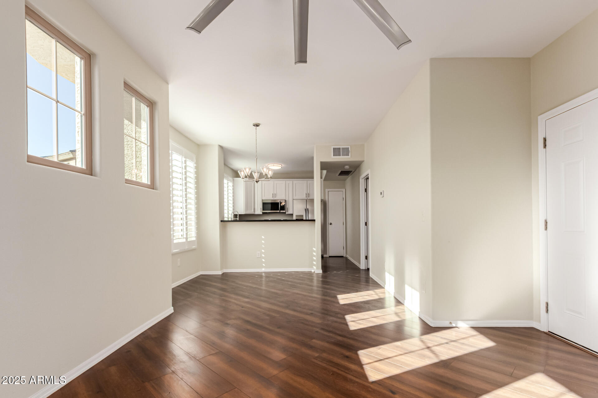 1720 E THUNDERBIRD Road 2125