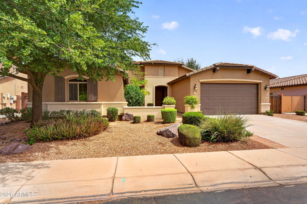 Photo of 41369 N Jarnigan Place, San Tan Valley, AZ 85140 (MLS # 7077817)