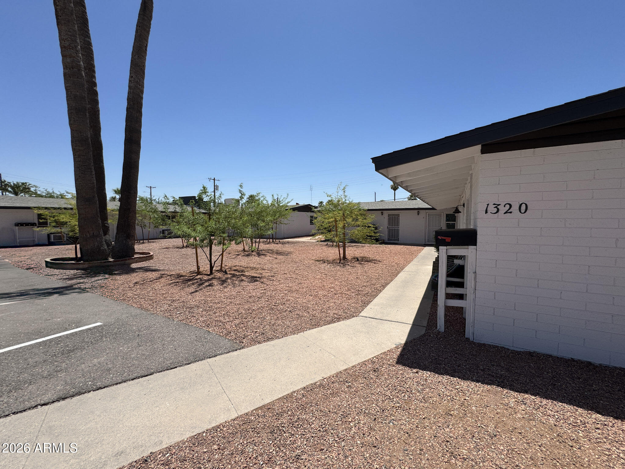 1320 N 48TH Place 2