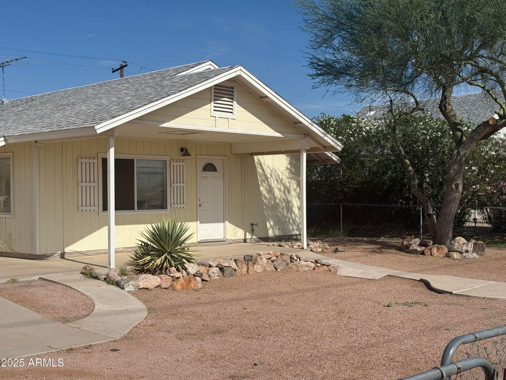 Photo of 11020 E University Drive, Apache Junction, AZ 85120 (MLS # 6947834)