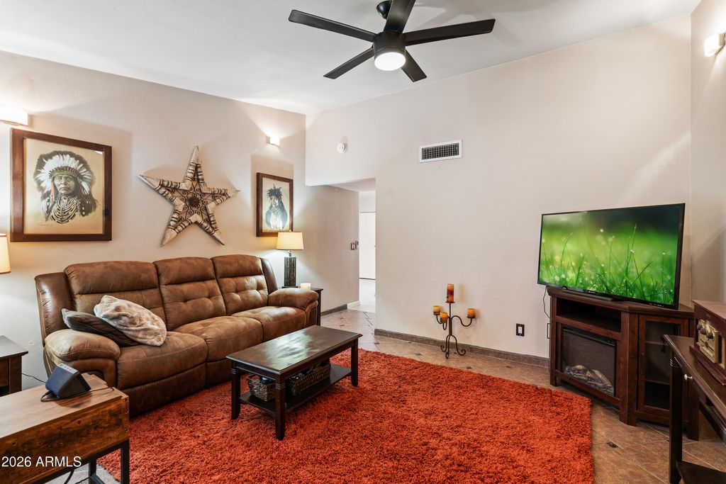 Photo of 421 E Behrend Drive, Phoenix, AZ 85024 (MLS # 7029525)
