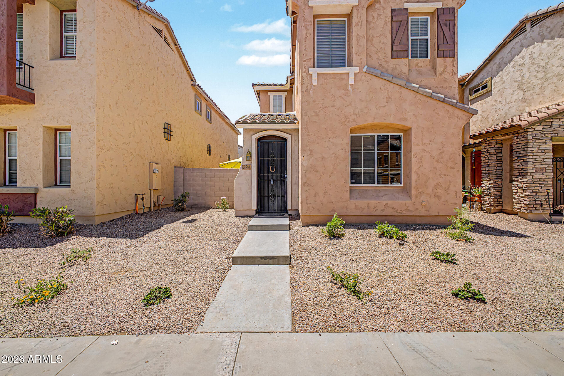 1944 N 77TH Glen