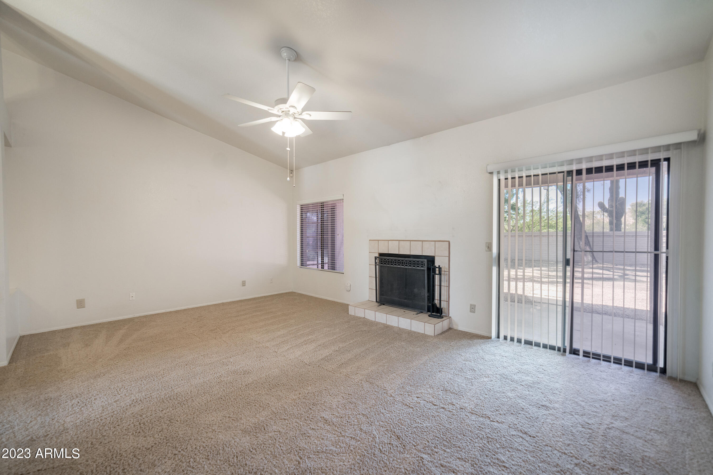9210 N 104TH Place