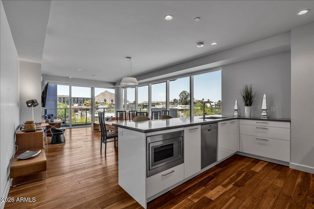 4422 N 75TH Street 3001