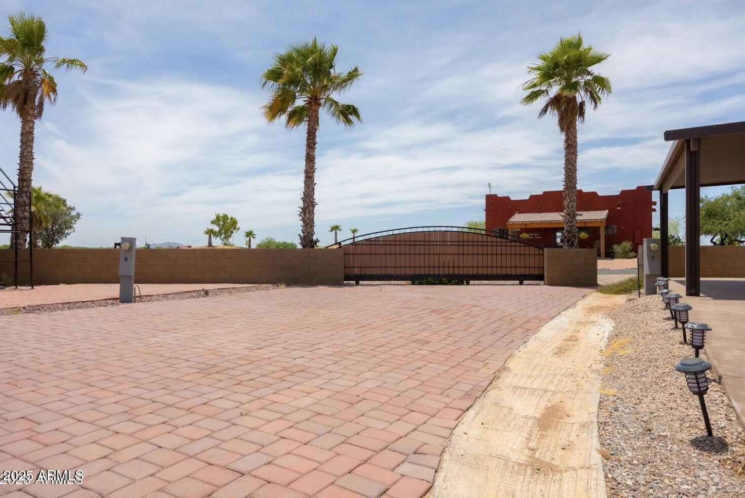 3290 S MONTGOMERY Road 6