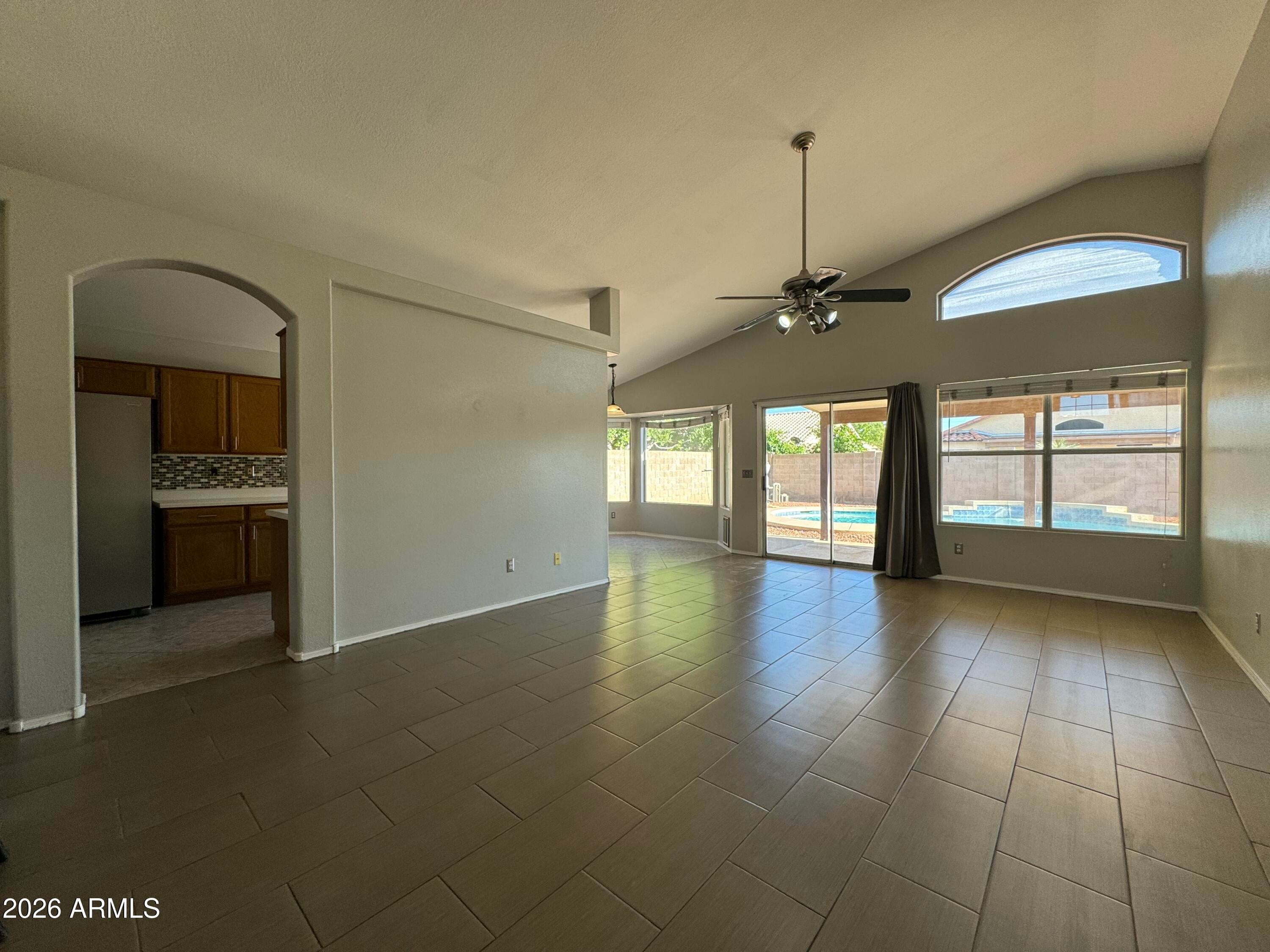 663 W Nopal Avenue