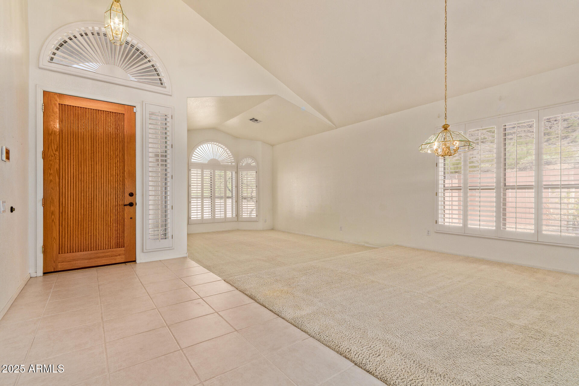 1741 E ROSS Avenue E