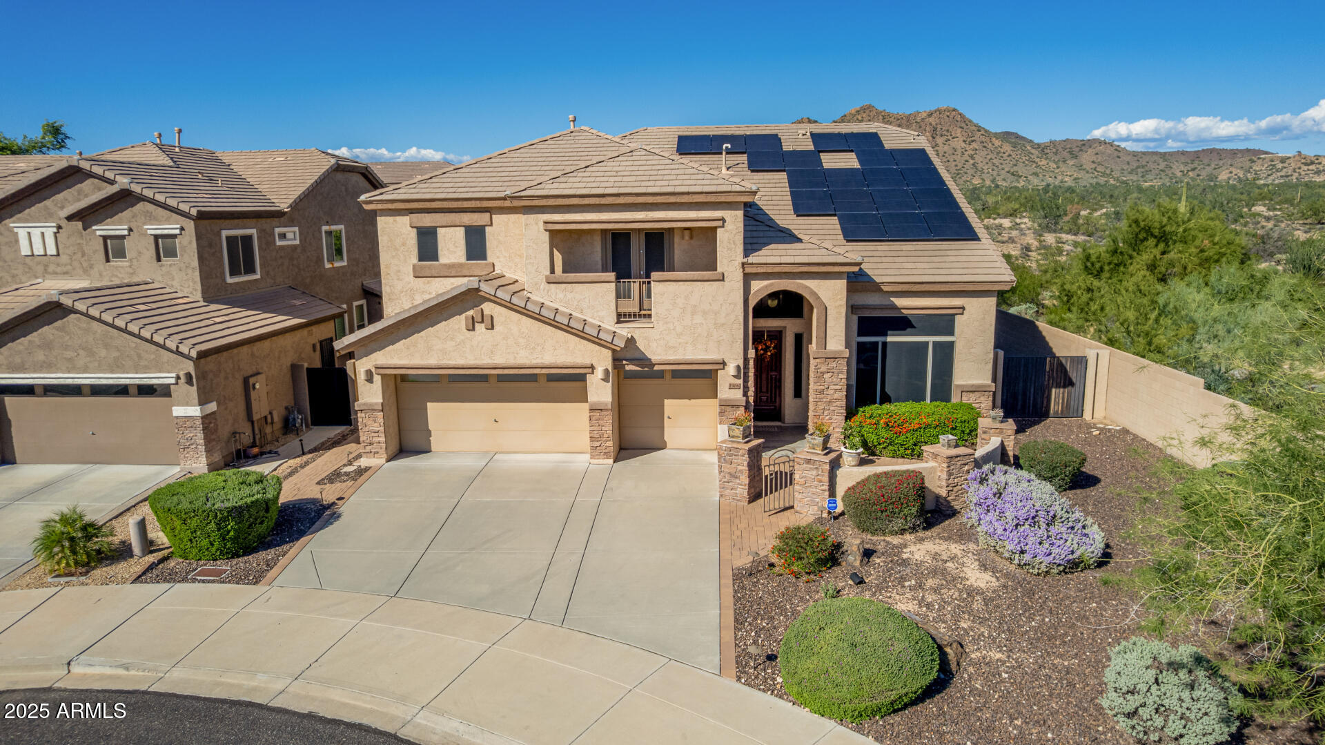 2306 W LONG SHADOW Trail