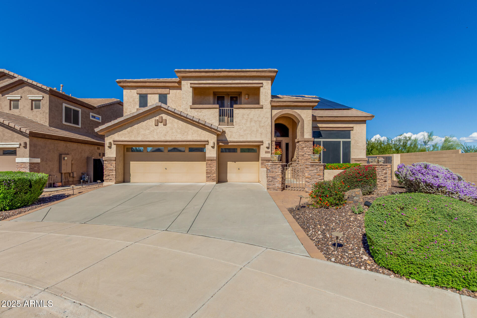 2306 W LONG SHADOW Trail