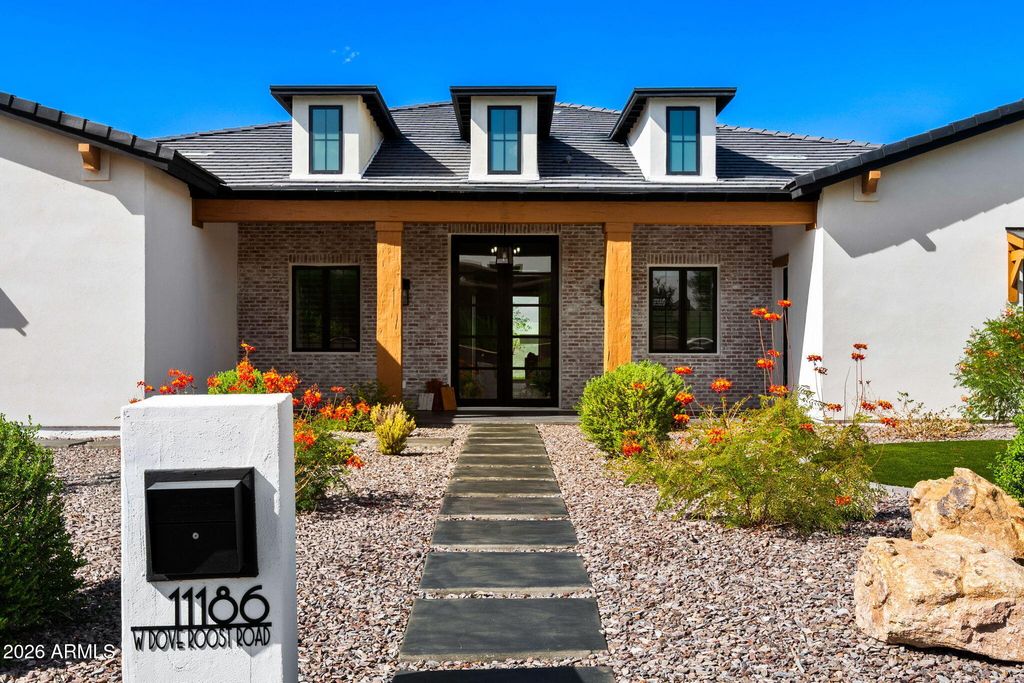 Photo of 11186 W Dove Roost Road, Queen Creek, AZ 85144 (MLS # 6973447)