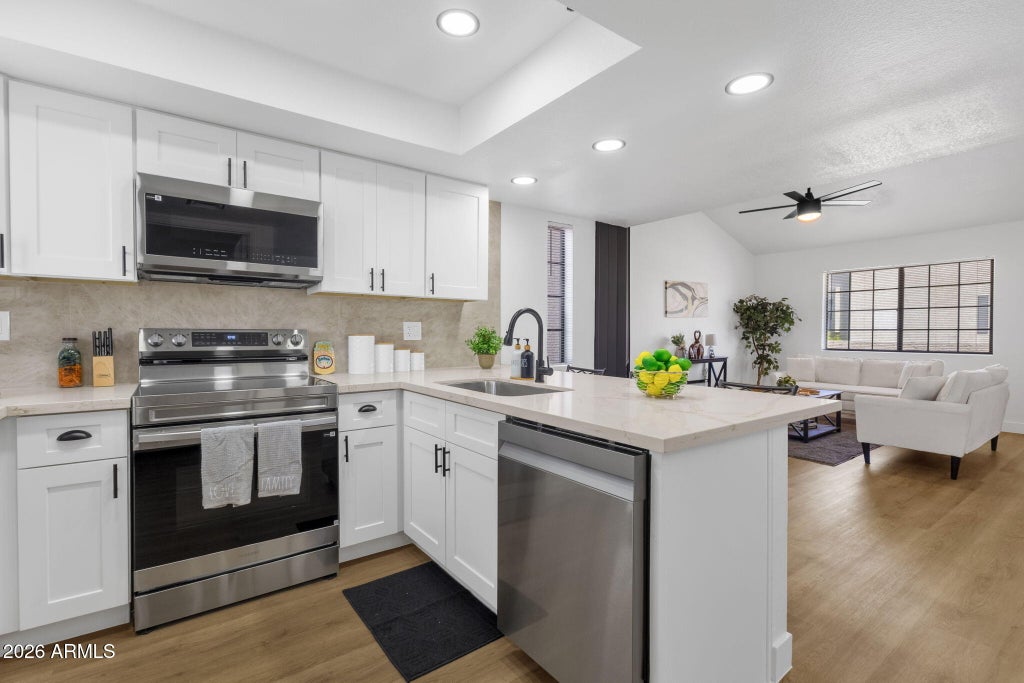 Photo of 2020 W Union Hills Drive #258, Phoenix, AZ 85027 (MLS # 7072289)