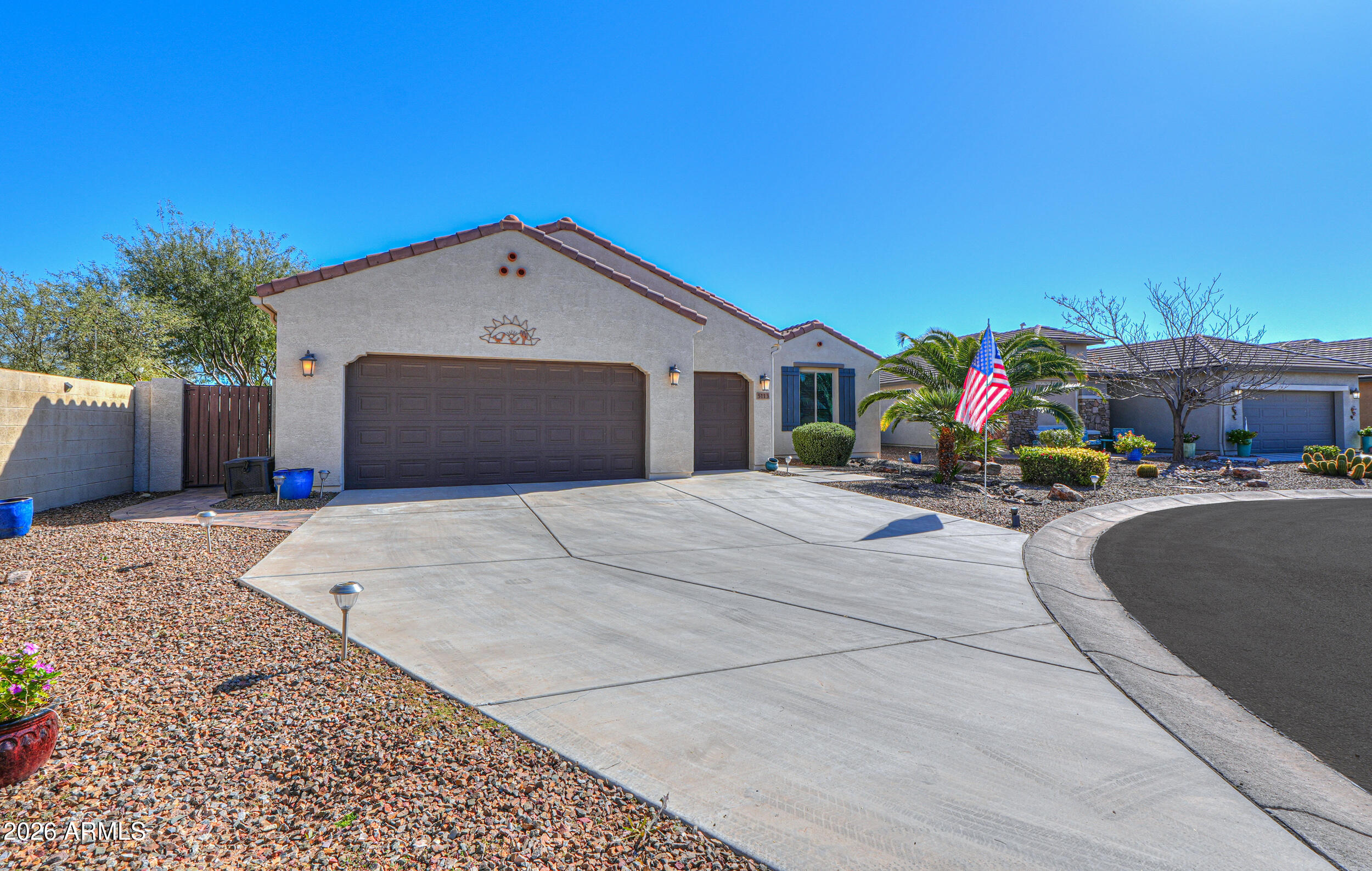 5113 N SONORA Court