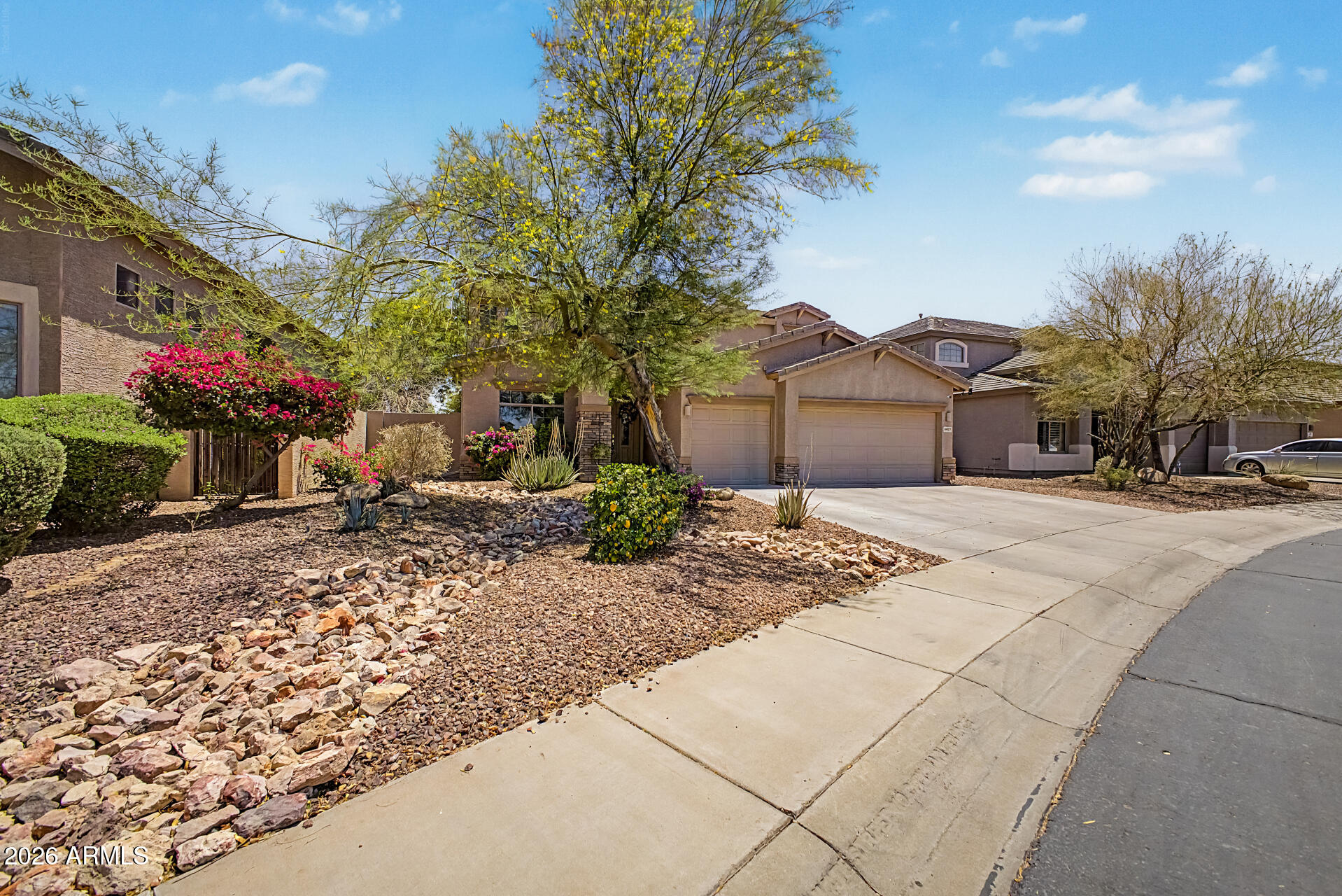 DOBBINS POINT - Residential