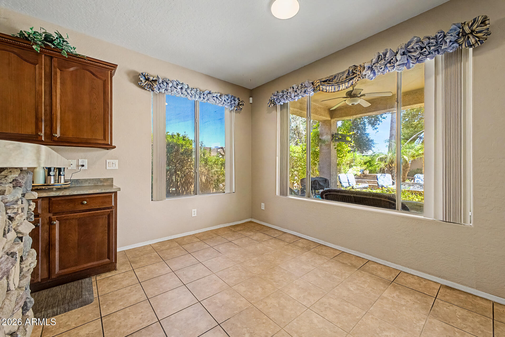 DOBBINS POINT - Residential