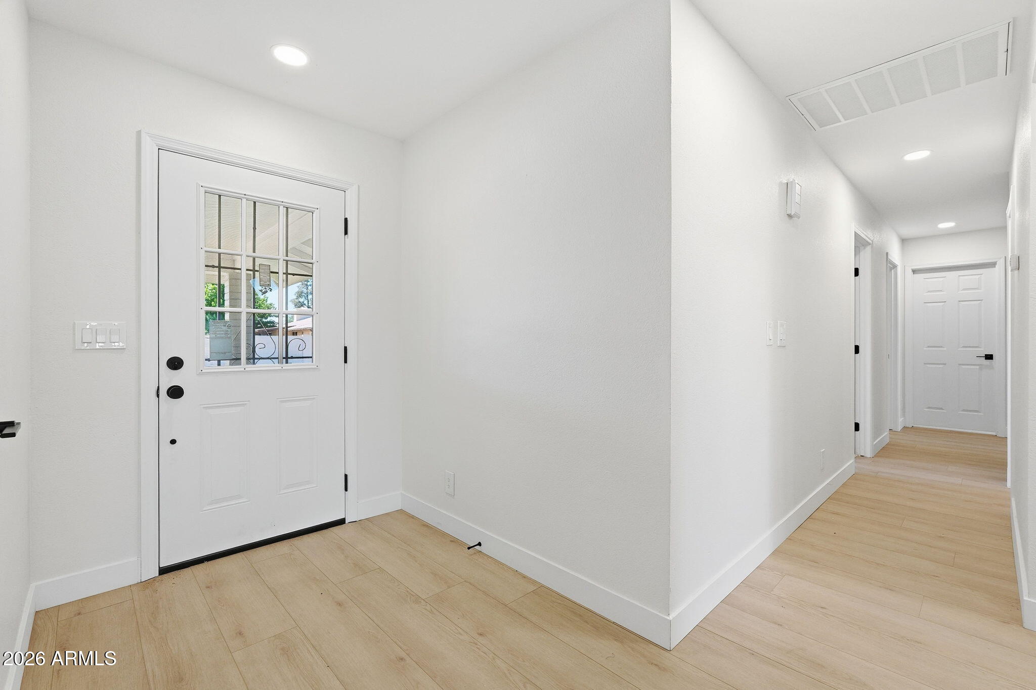 2452 E Juanita Avenue