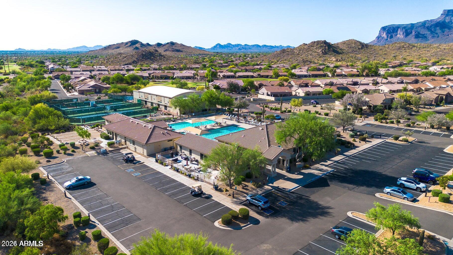 MOUNTAINBROOK VILLAGE - Residential