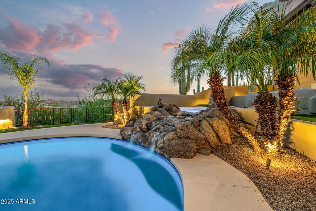 Photo of 1815 W Sentinel Rock Road, Phoenix, AZ 85086 (MLS # 6944611)