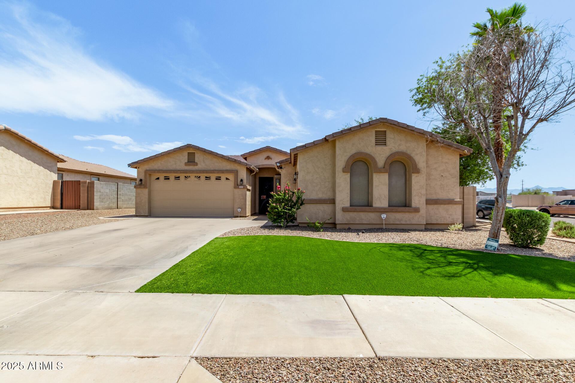 2225 W CARTER Road