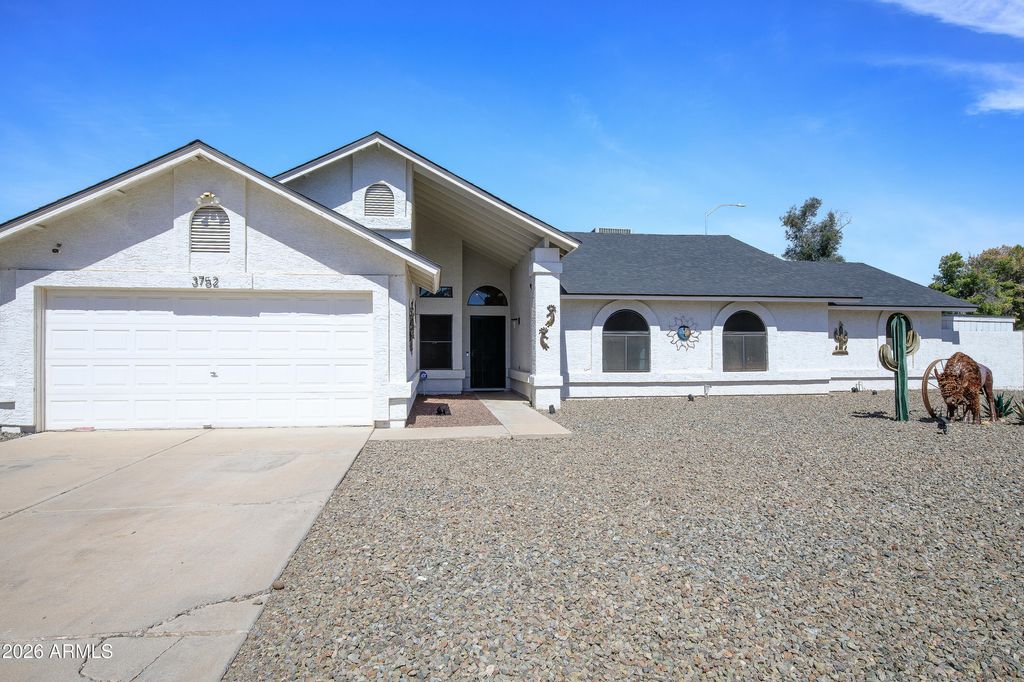 Photo of 3752 E Emerald Avenue, Mesa, AZ 85206 (MLS # 7000598)