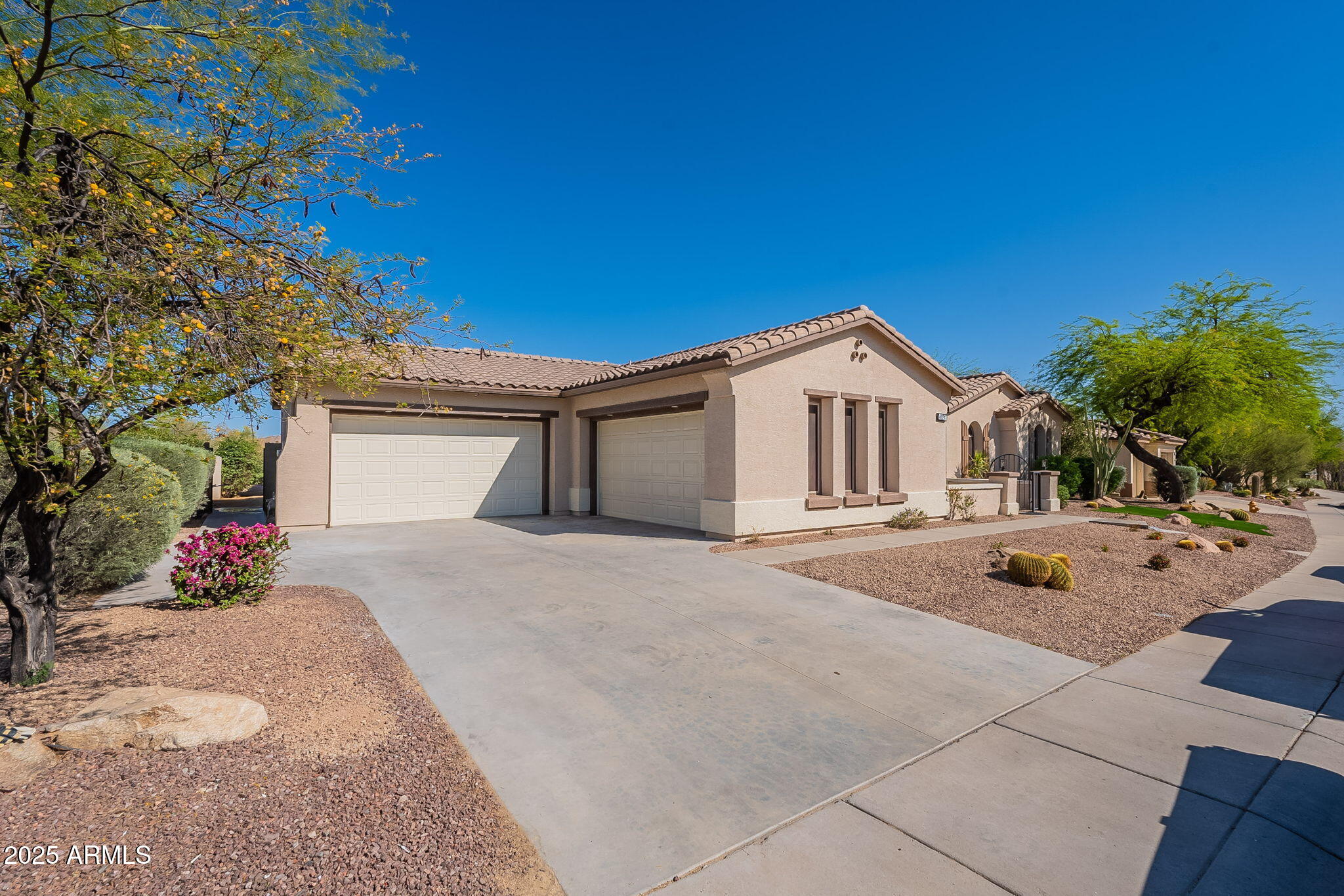 40213 N MAJESTY Trail