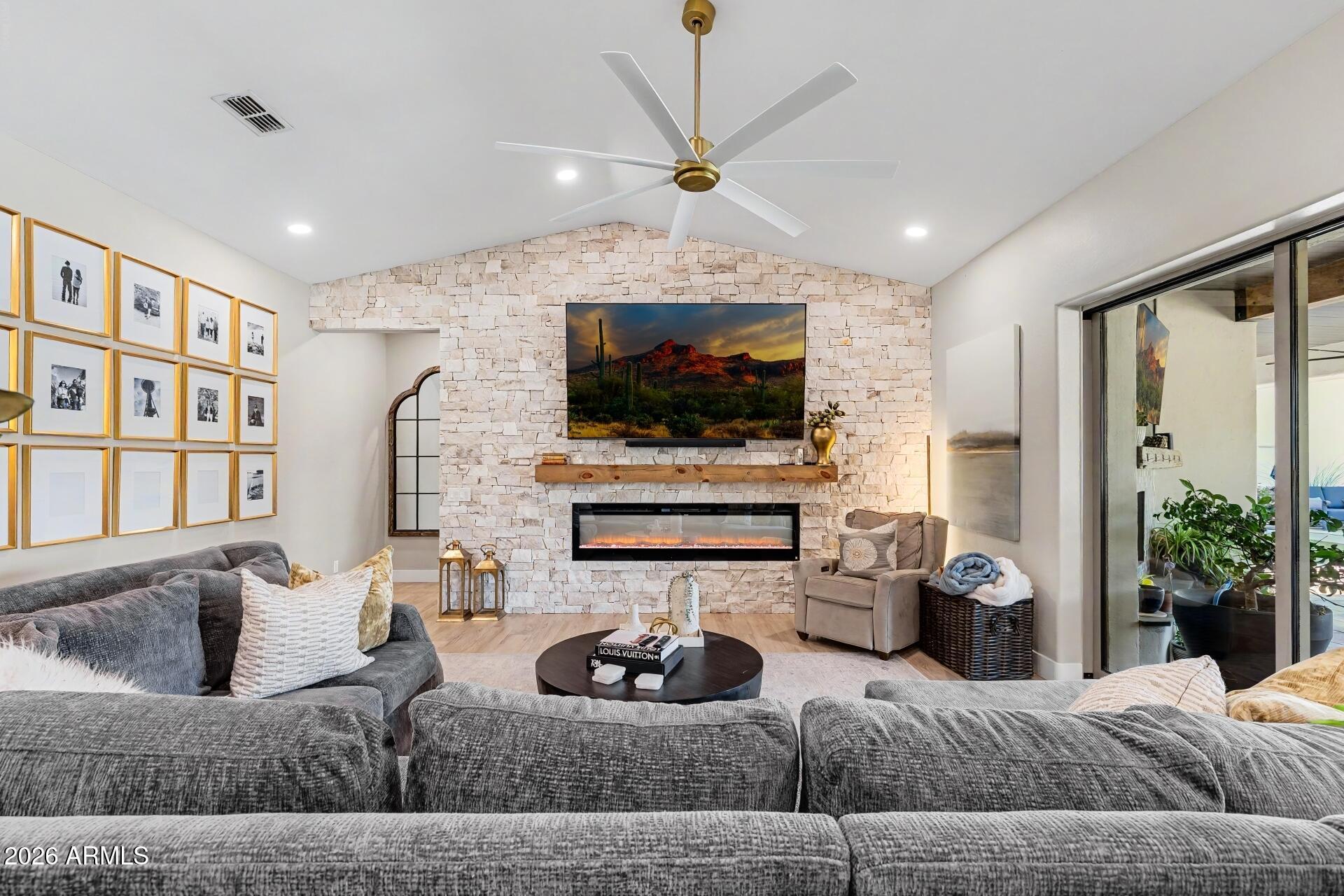 CIRCLE G AT RIGGS HOMESTEAD RANCH UNIT 2 - Residential