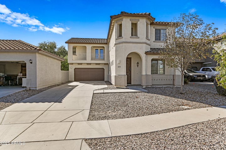 Photo 1 of 35 — 4046 S Tatum Lane, Gilbert, AZ 85297