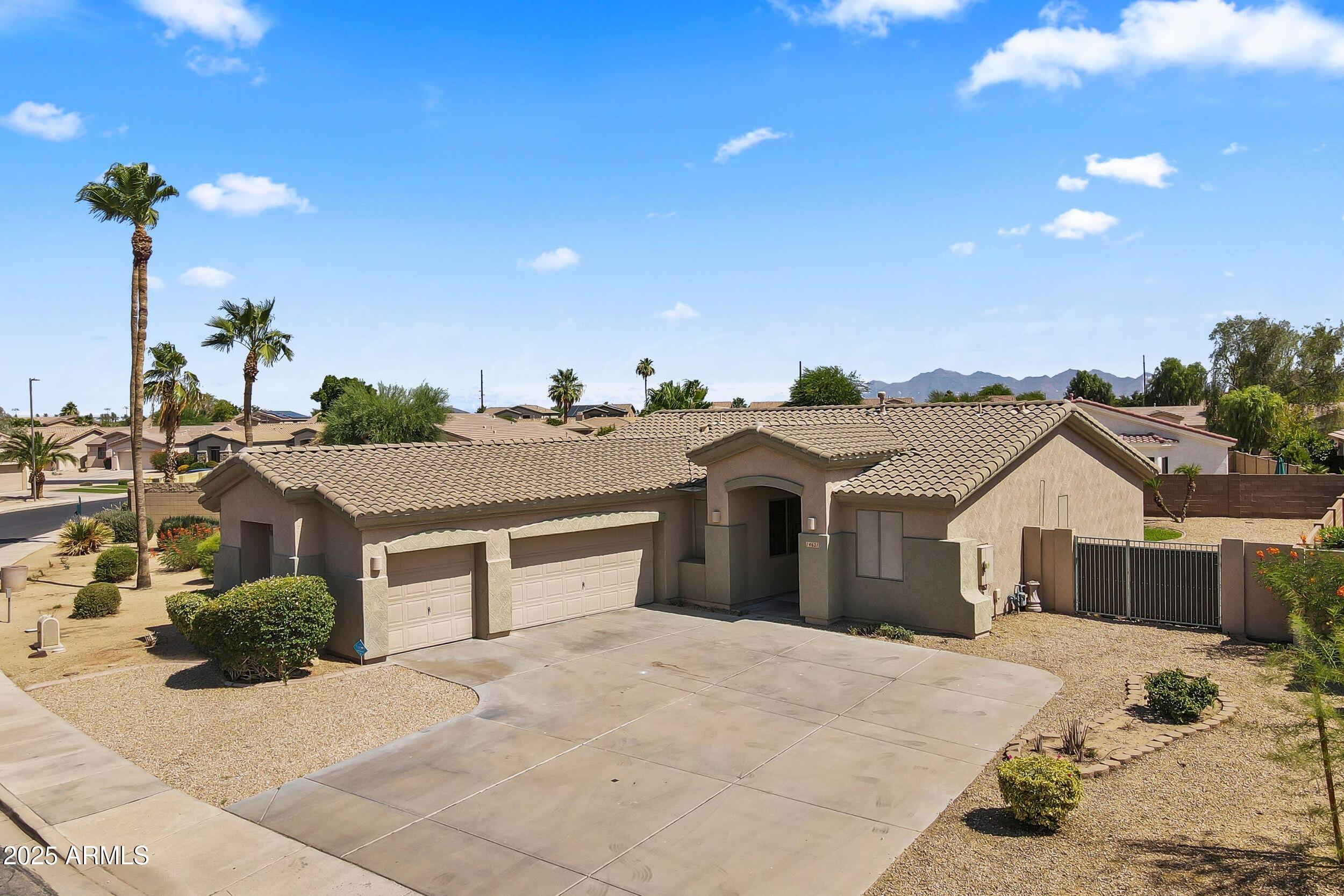 14621 W CATALINA Drive