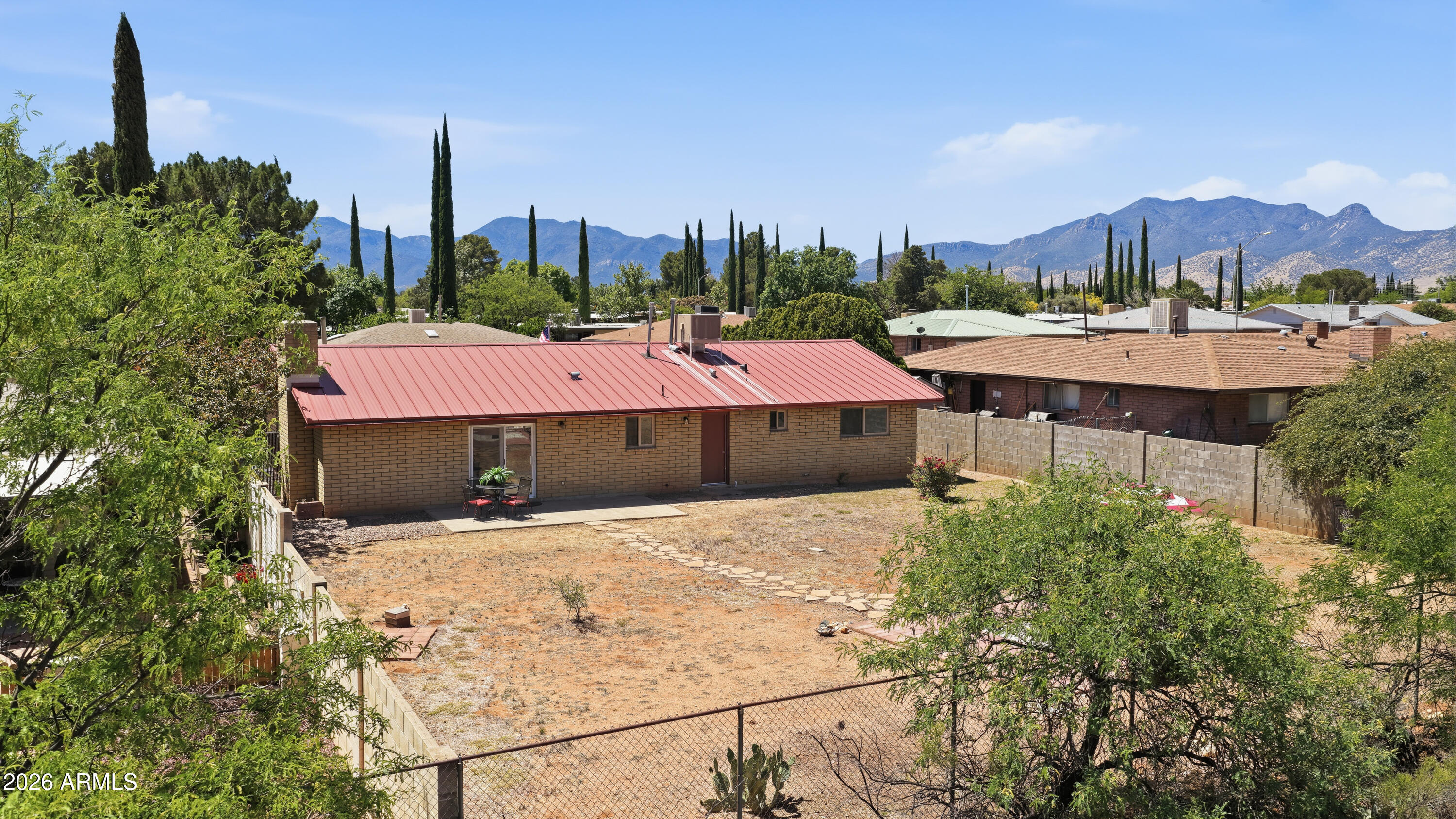 VISTA VILLAGE 5 - Residential