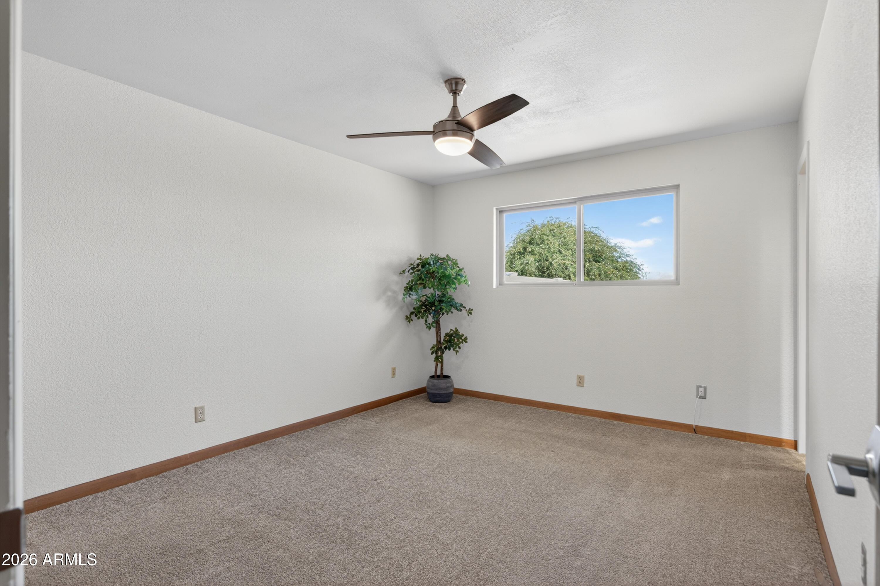 VISTA VILLAGE 5 - Residential