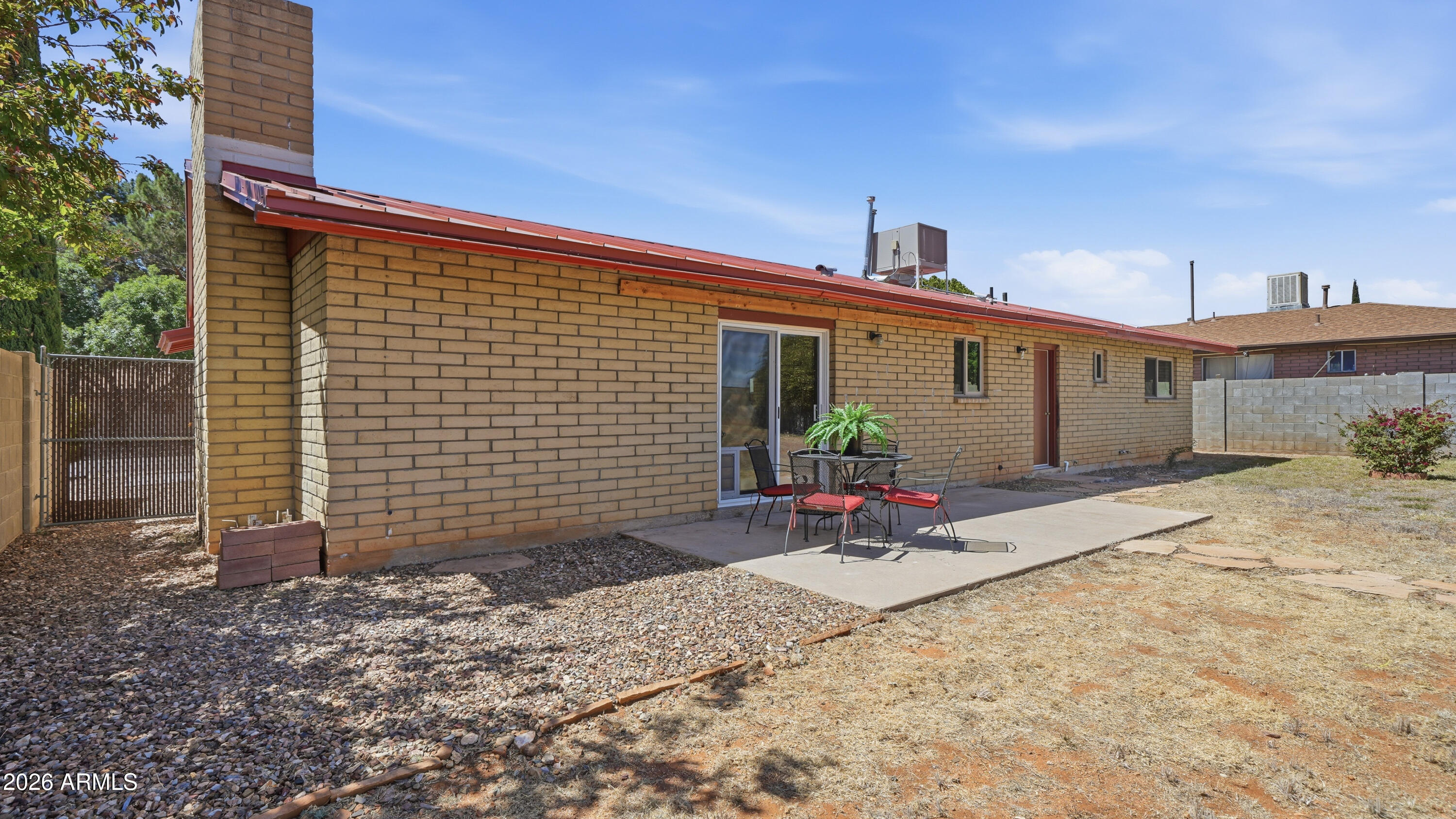 VISTA VILLAGE 5 - Residential