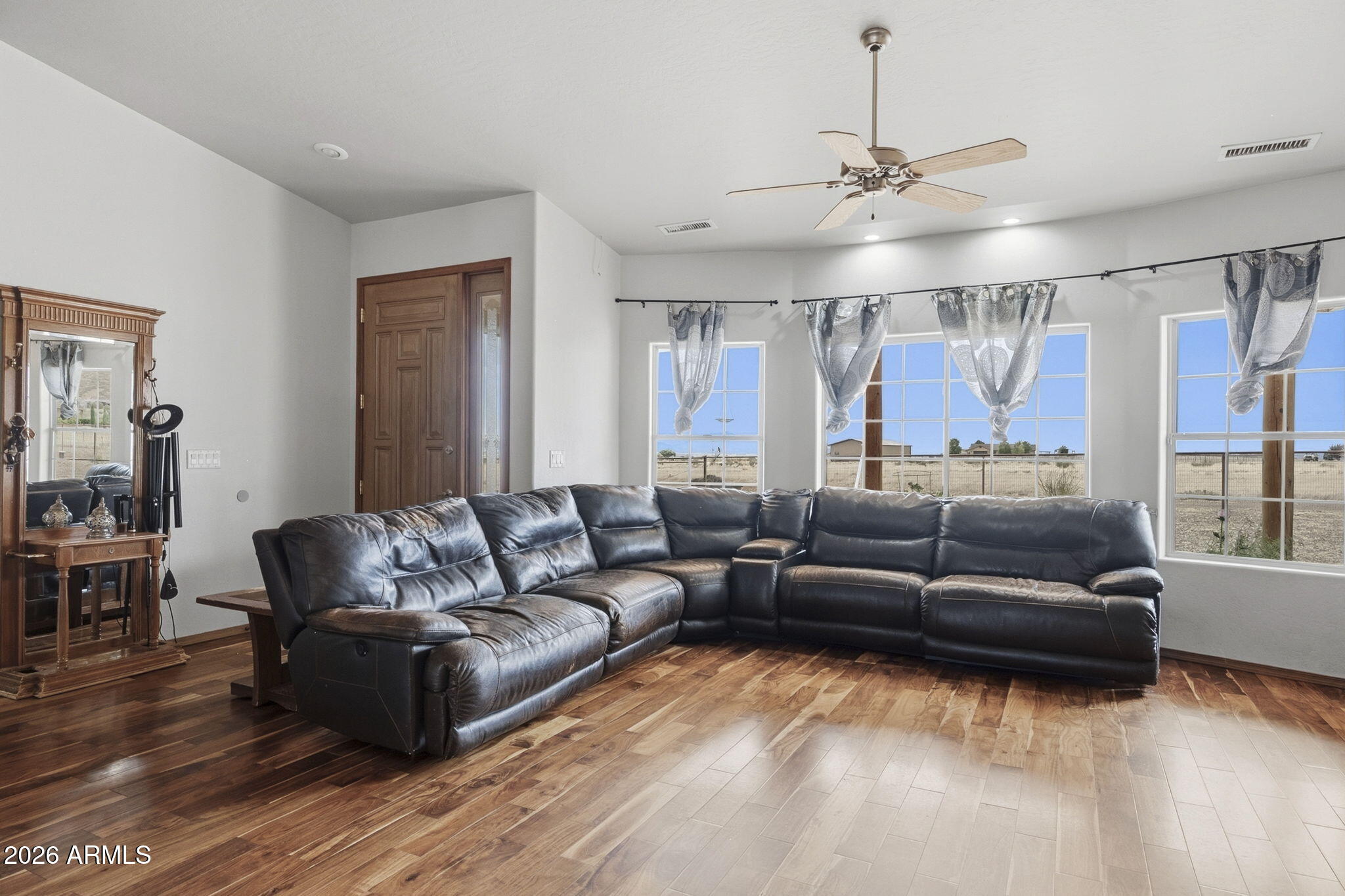 8183 N BLESSING Lane