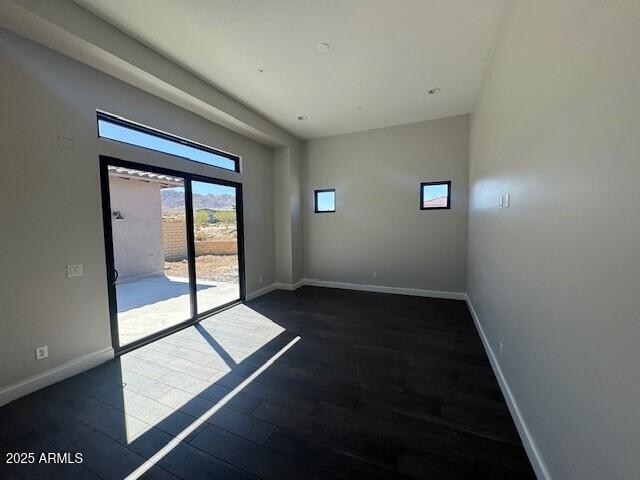13382 E SAND HILLS Road