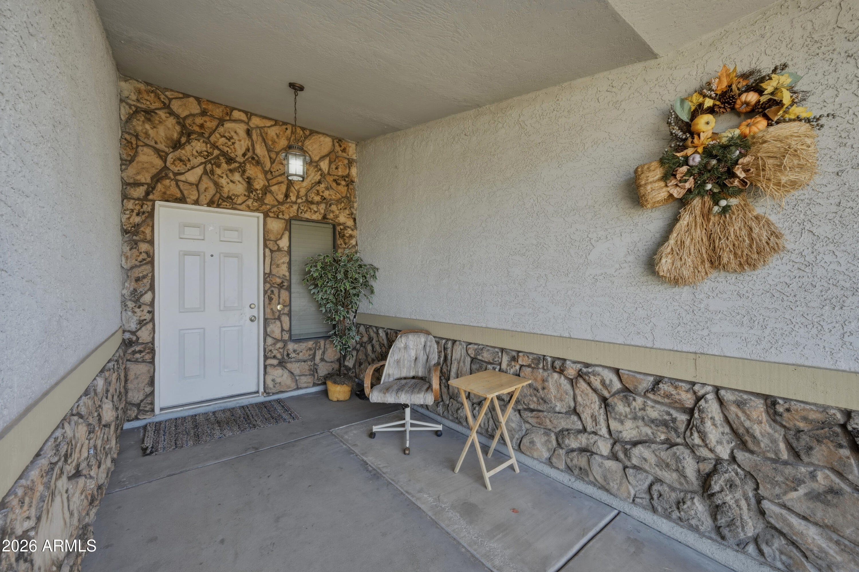 3539 W JOAN DE ARC Avenue