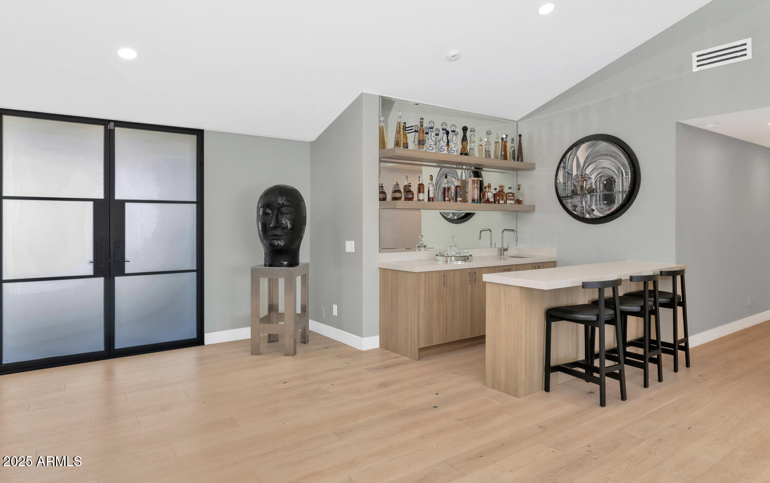 LAS SOMBRAS 2 - Residential