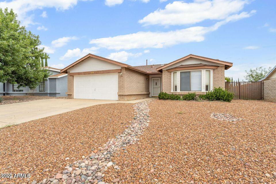 EAGLE RIDGE - Residential Lease