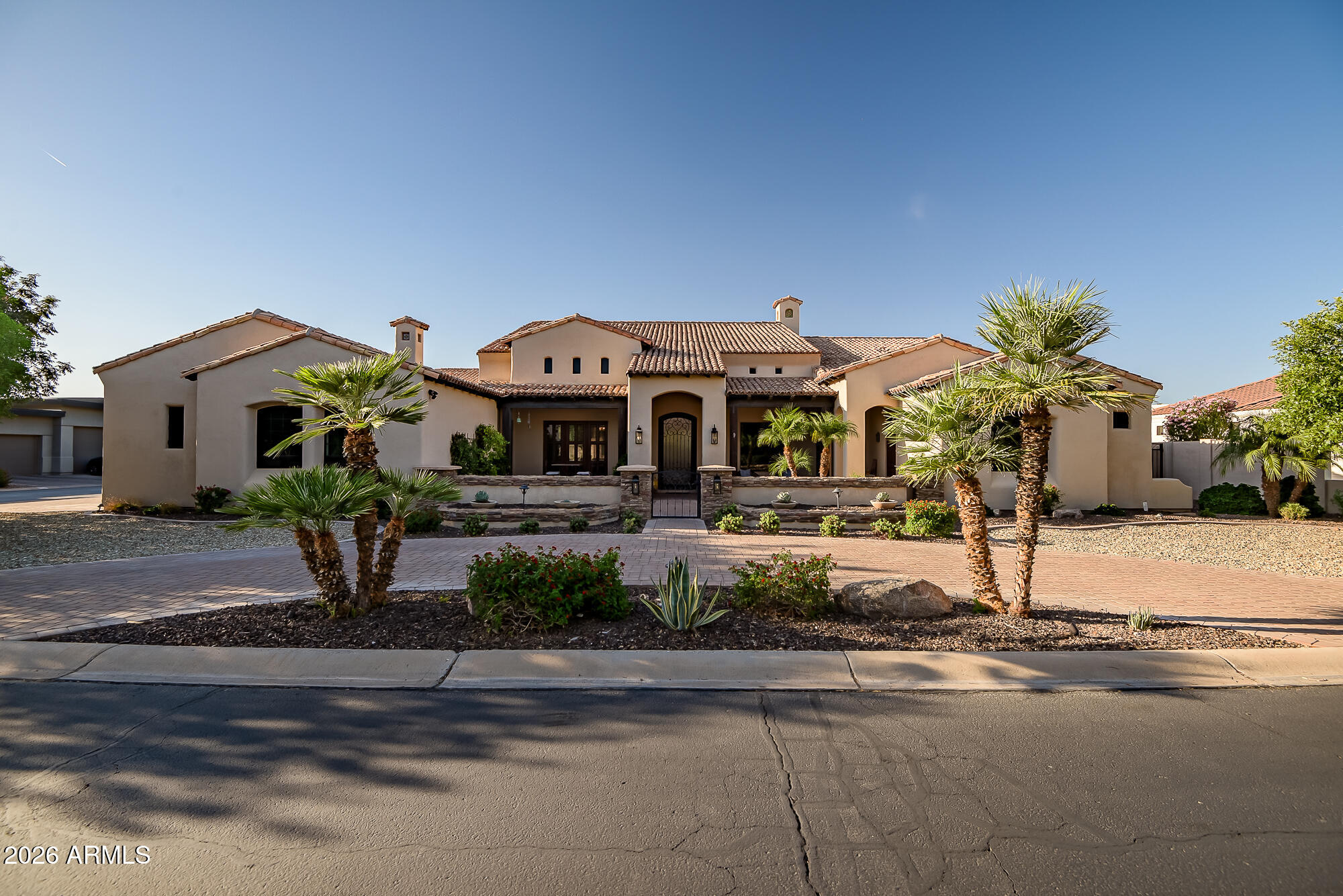 2914 E PORTOLA VALLEY Drive