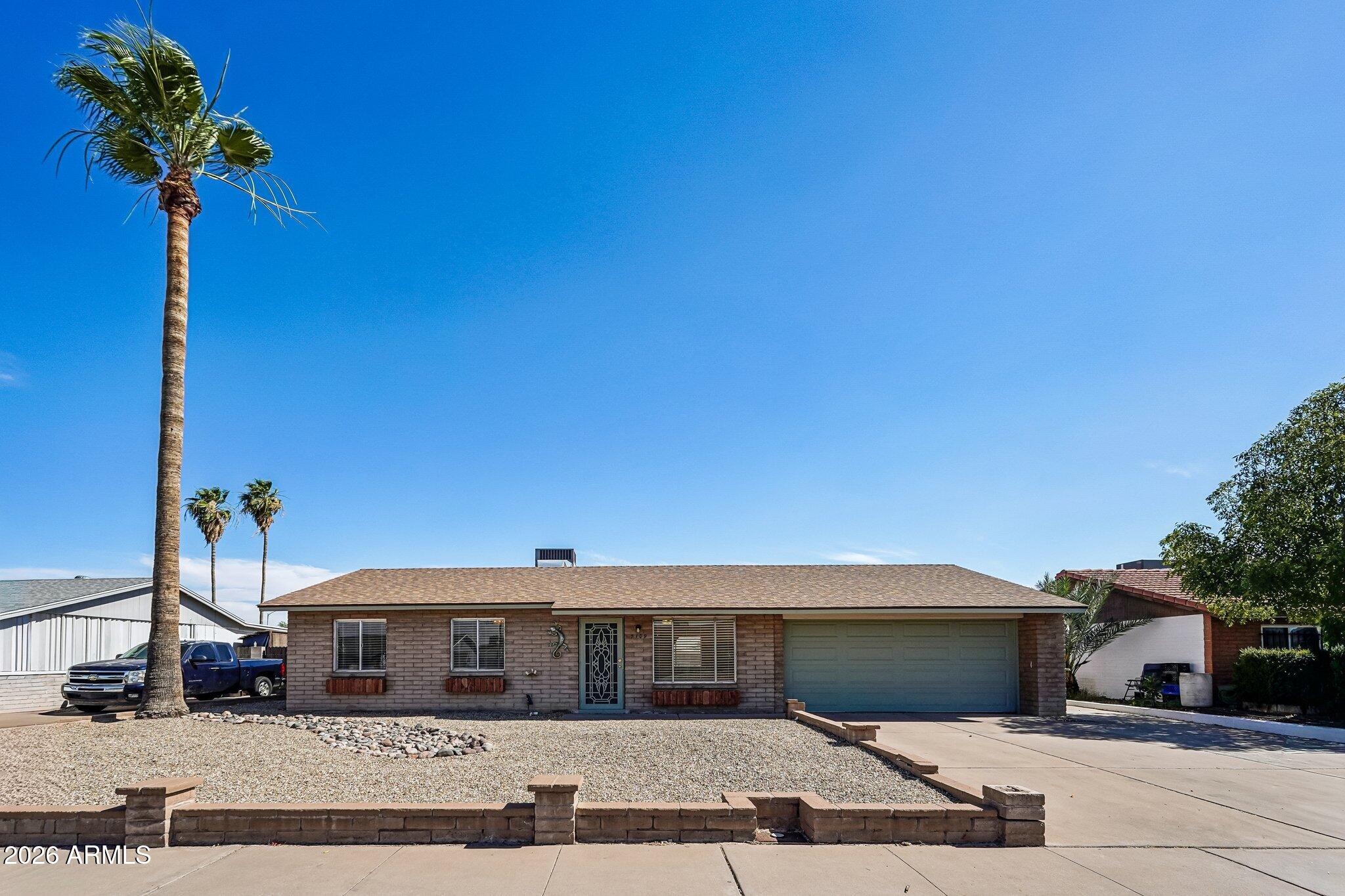 7109 W IRONWOOD Drive