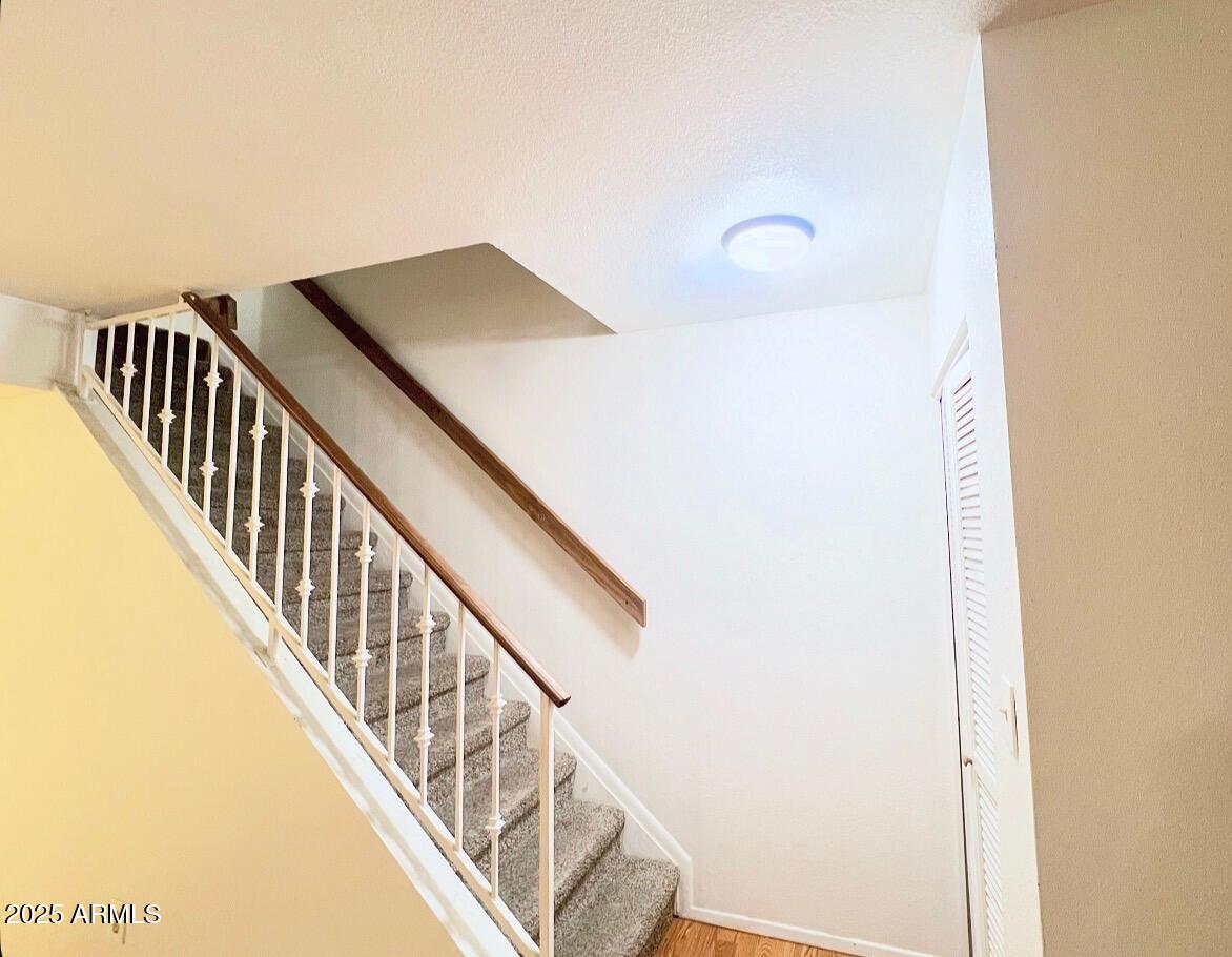 4448 W SOLANO Drive N