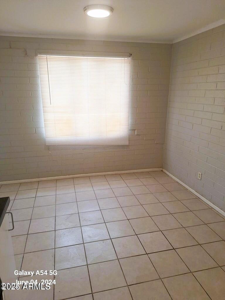 2401 N AMARILLO Street 1