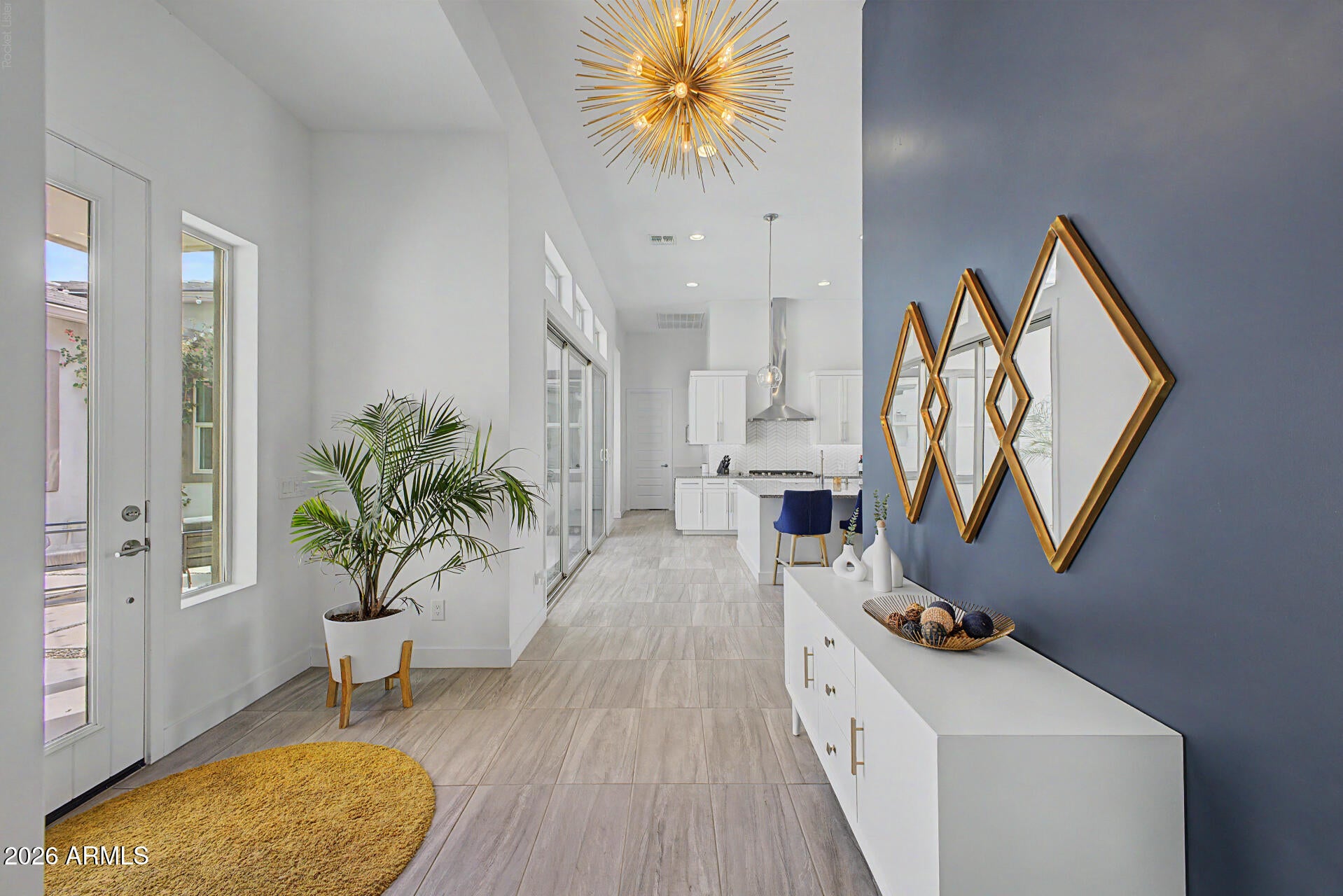 3671 E AQUARIUS Place