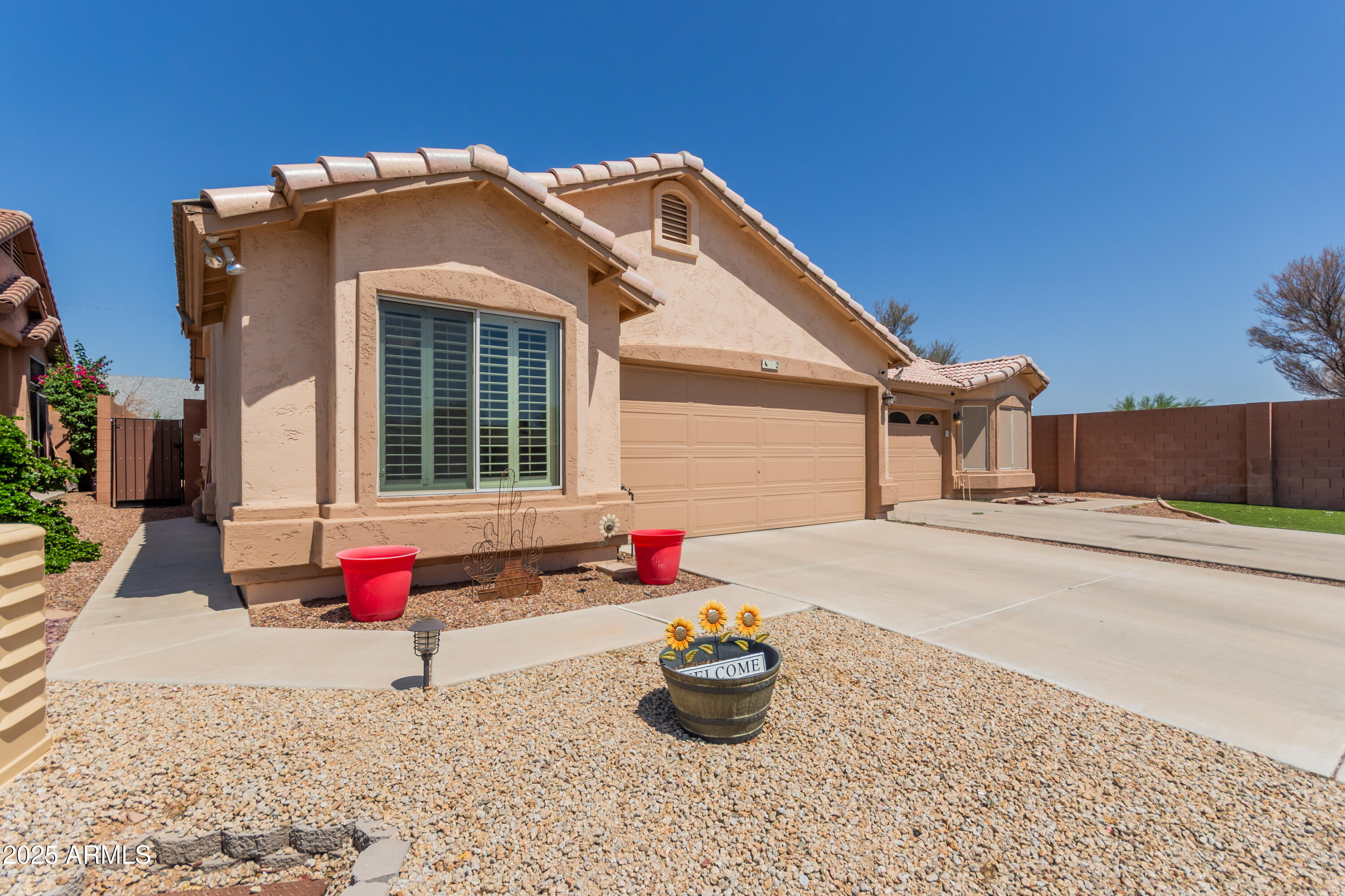 6610 E UNIVERSITY Drive 2