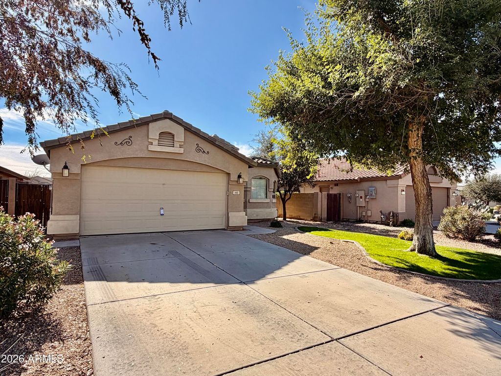 Photo of 145 W Holstein Trail, San Tan Valley, AZ 85143 (MLS # 6974837)